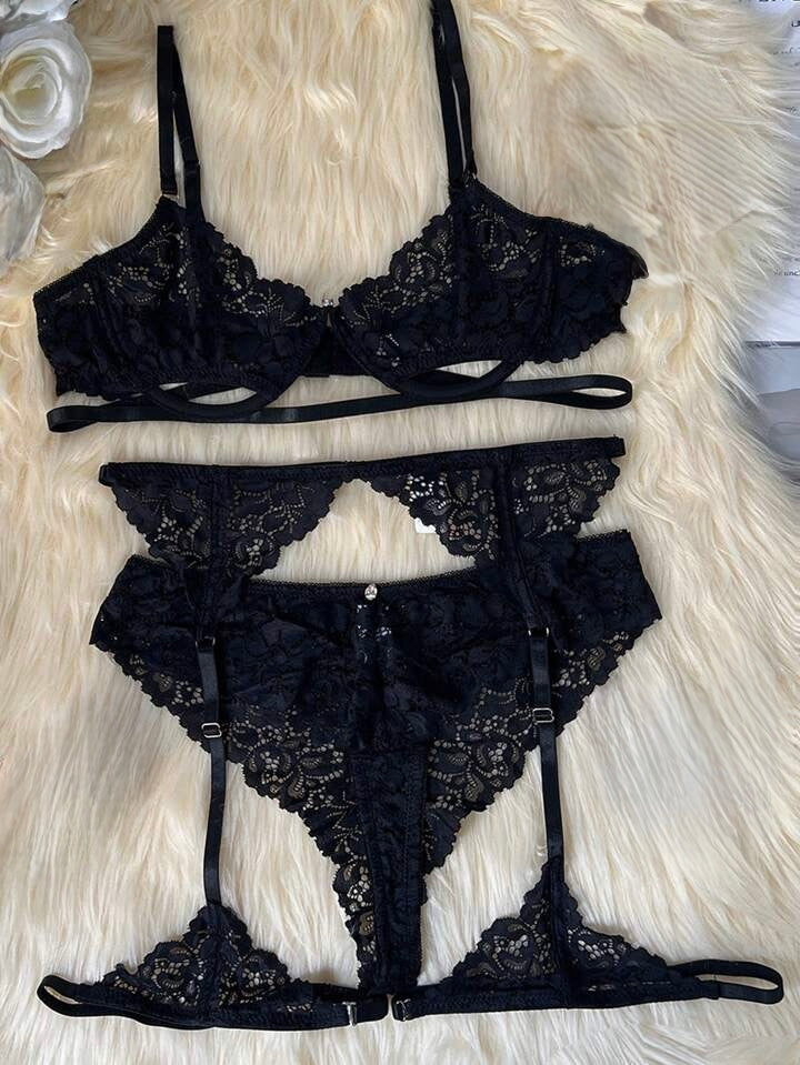 Conjunto negro + liguero