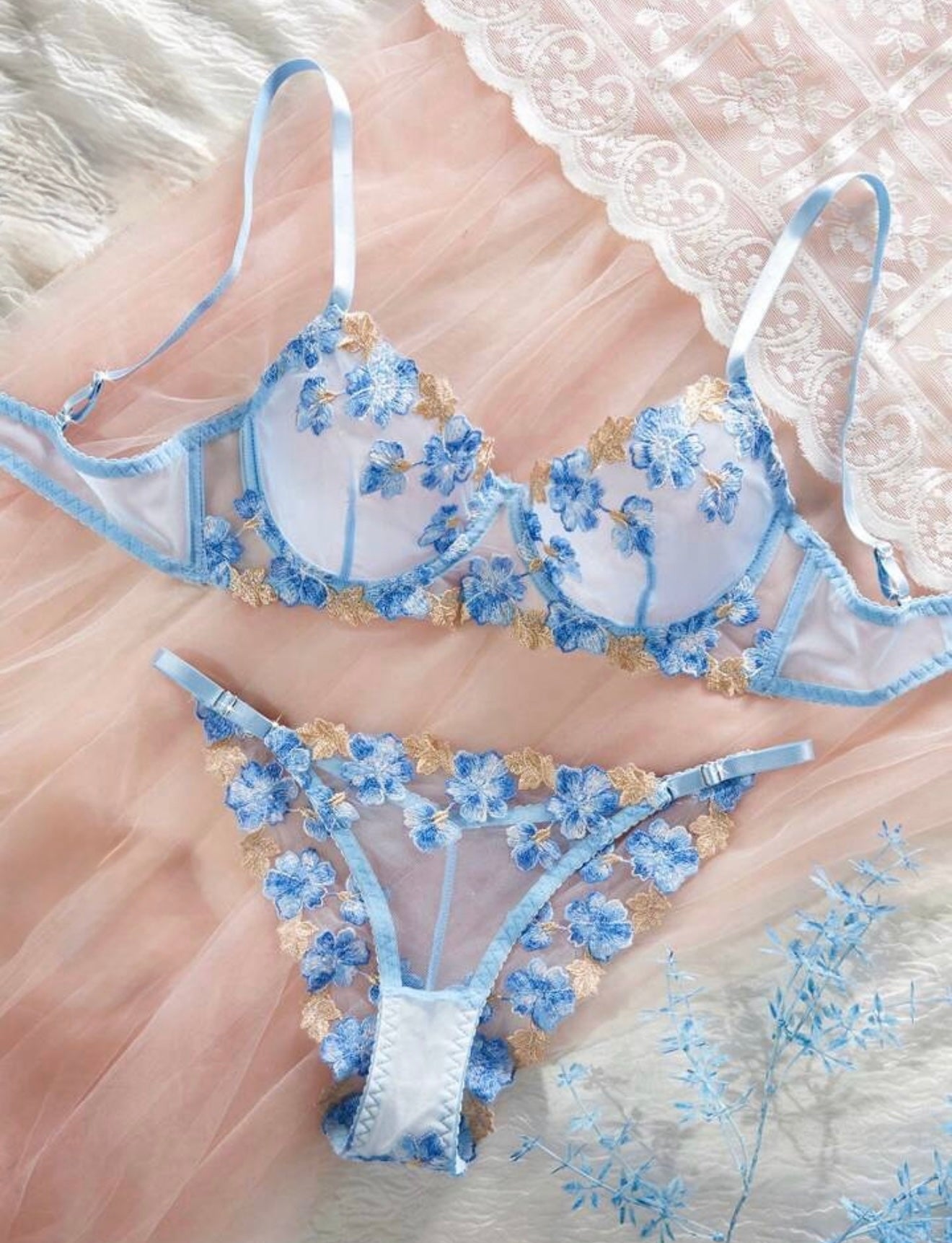 Conjunto Floral Celeste
