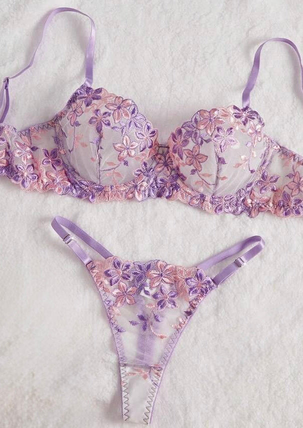 Set Ariana