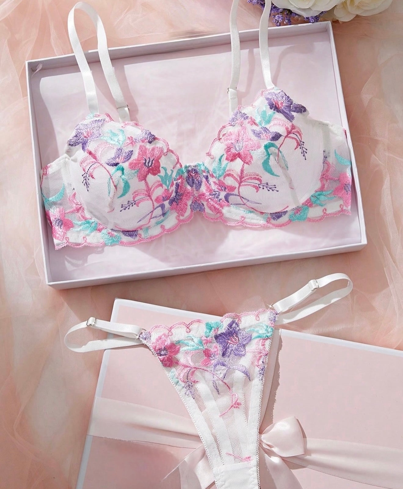 Conjunto Floral Pastel